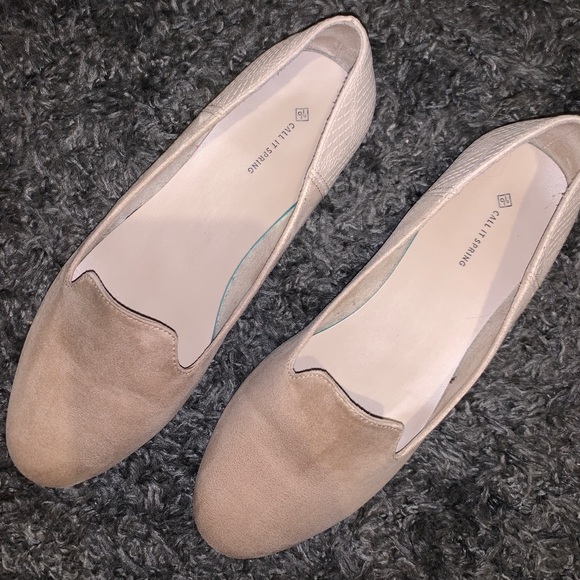 Call it Spring Loafers - Picture 2 of 3